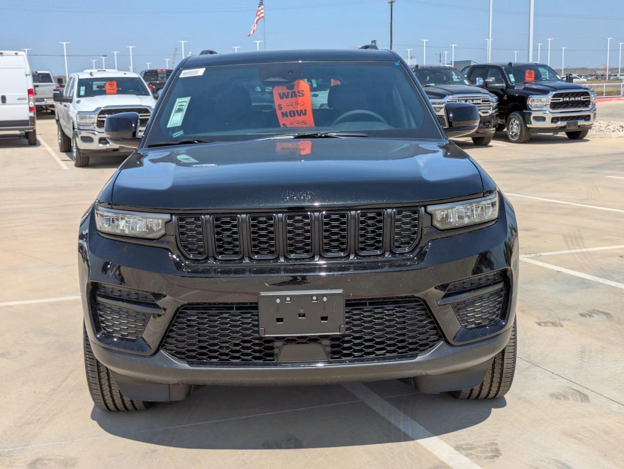 2025 Jeep Grand Cherokee Altitude X Castroville TX