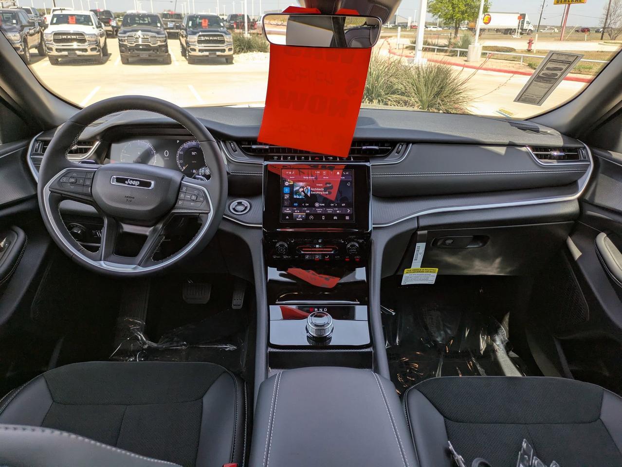 2025 Jeep Grand Cherokee Altitude X Castroville TX