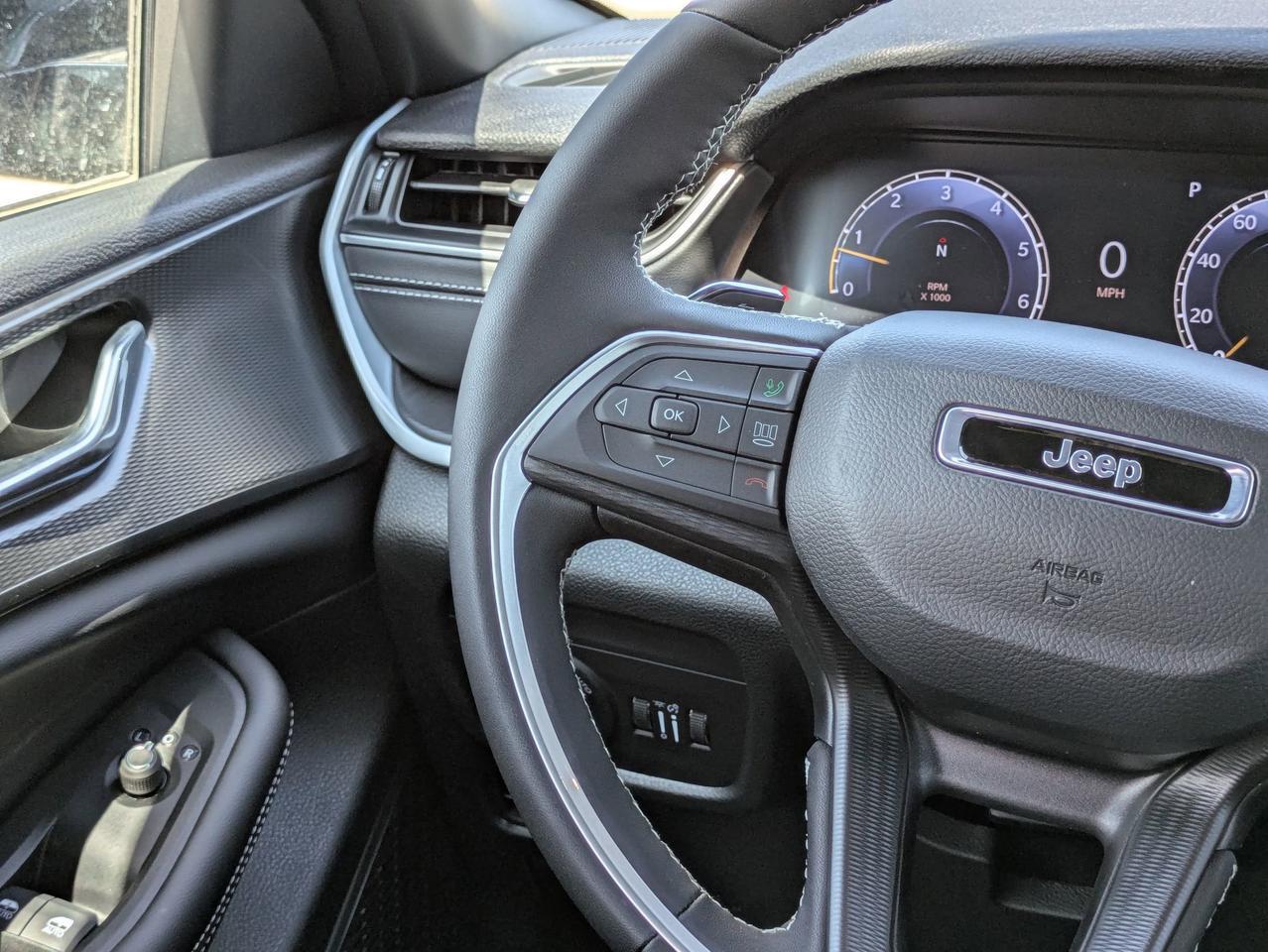 2025 Jeep Grand Cherokee Altitude X Castroville TX
