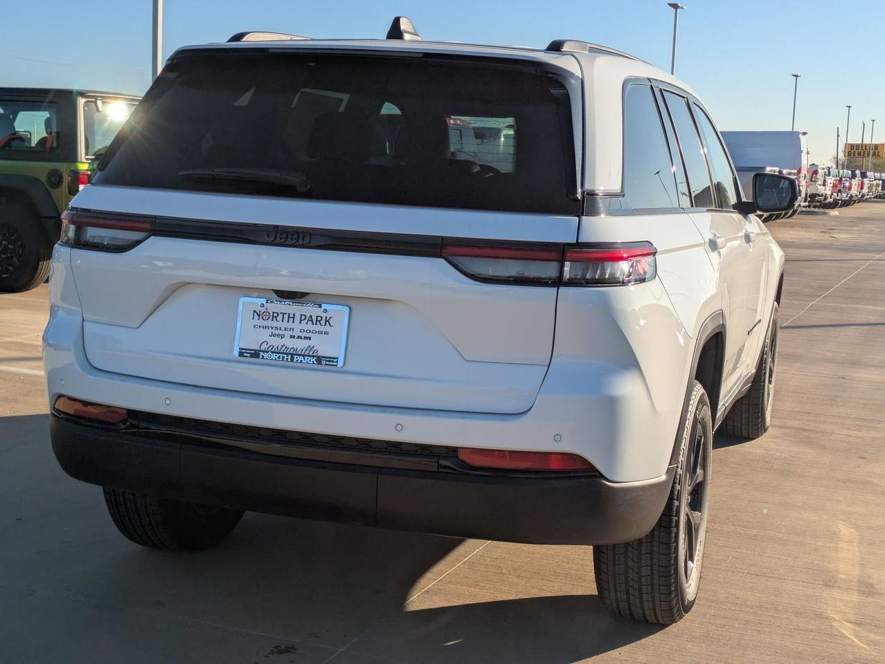 2025 Jeep Grand Cherokee Altitude X