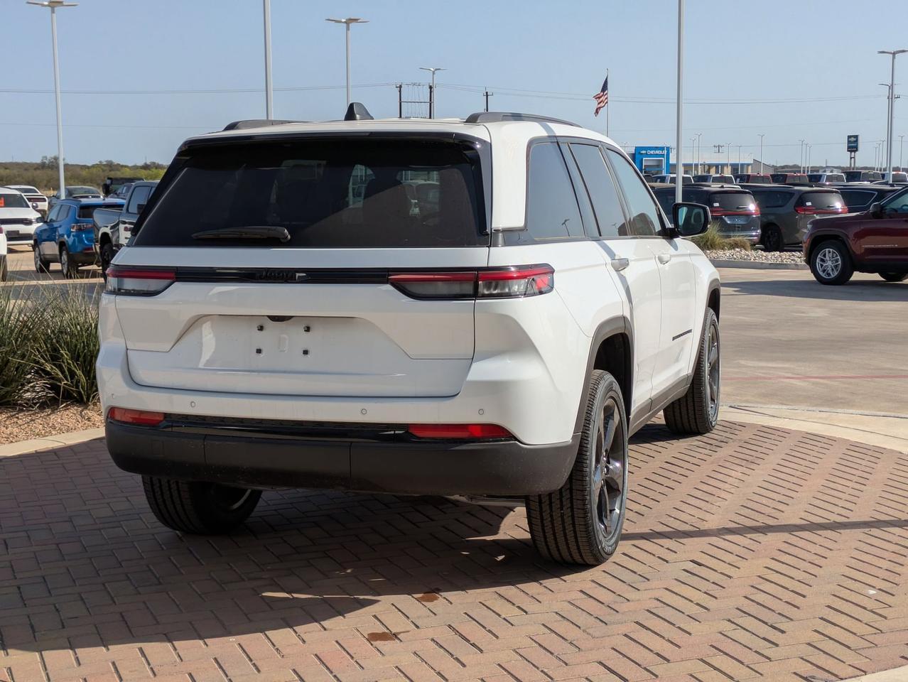 2025 Jeep Grand Cherokee Altitude X Castroville TX