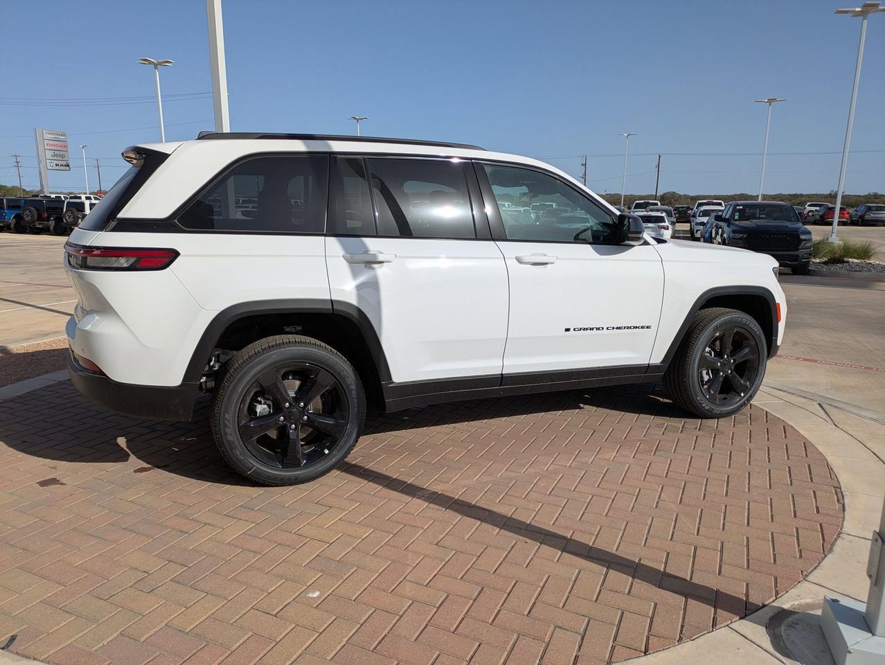 2025 Jeep Grand Cherokee Altitude X Castroville TX