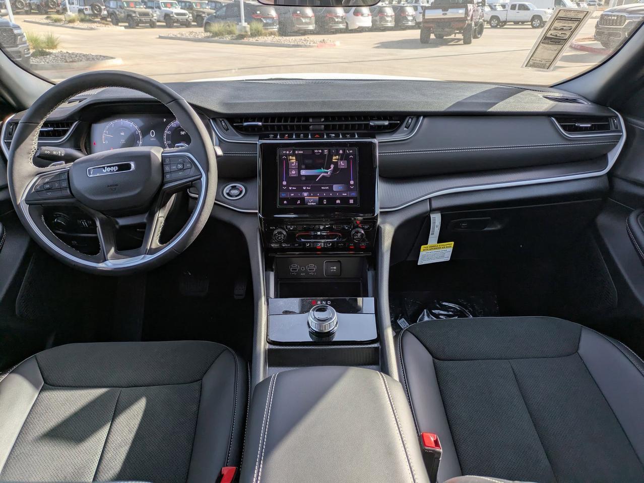 2025 Jeep Grand Cherokee Altitude X Castroville TX