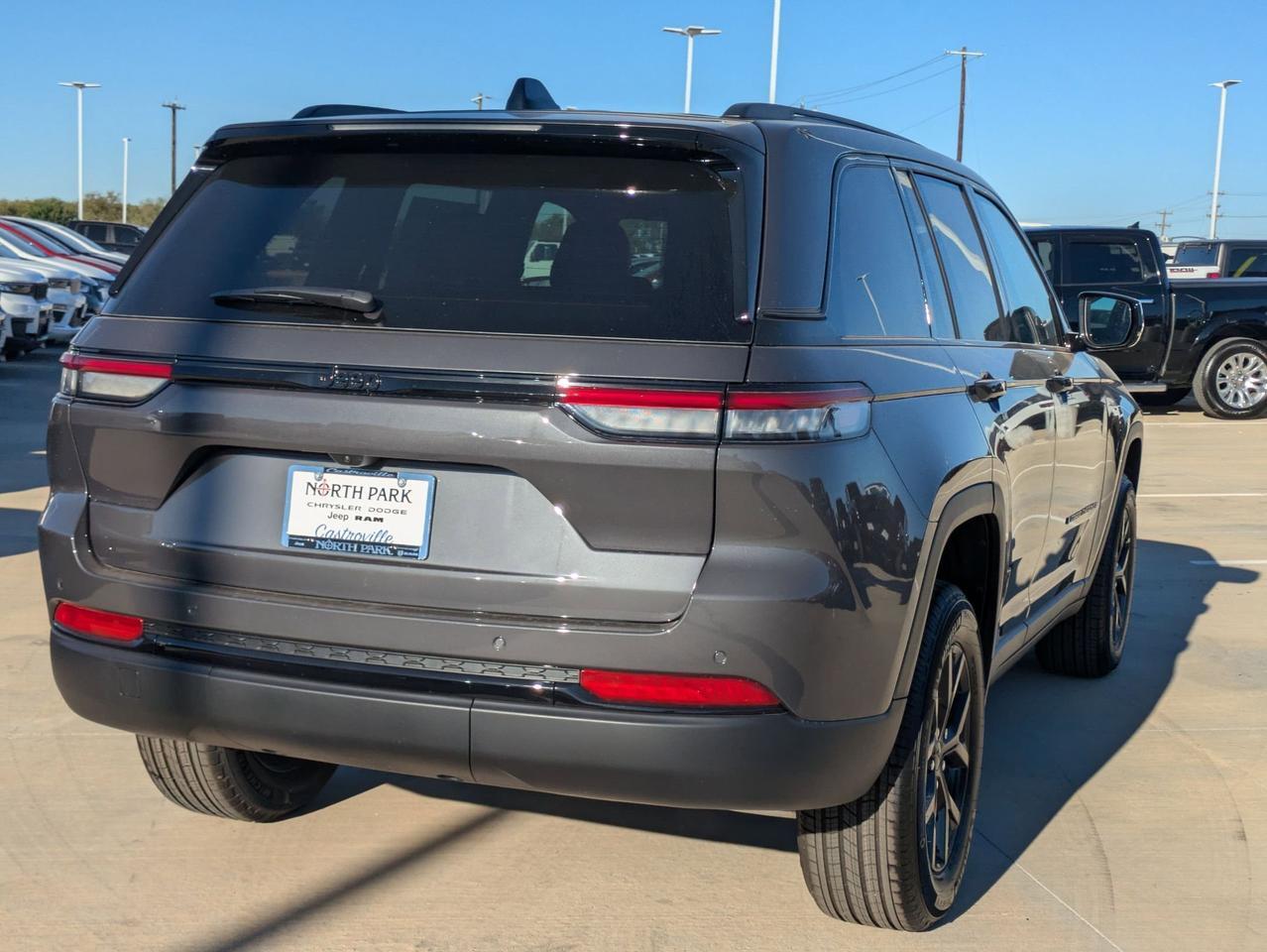 2025 Jeep Grand Cherokee Altitude X
