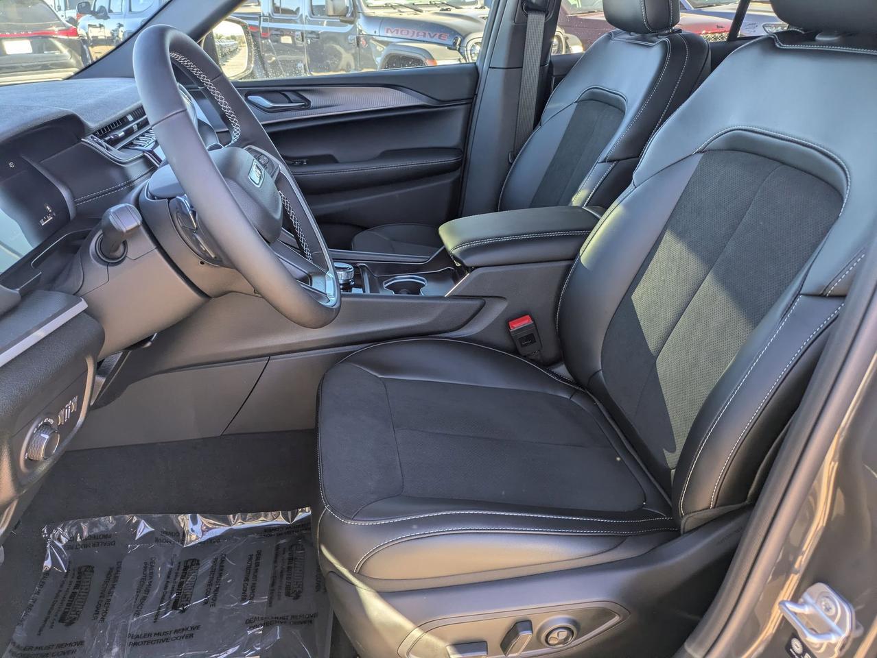 2025 Jeep Grand Cherokee Altitude X Castroville TX
