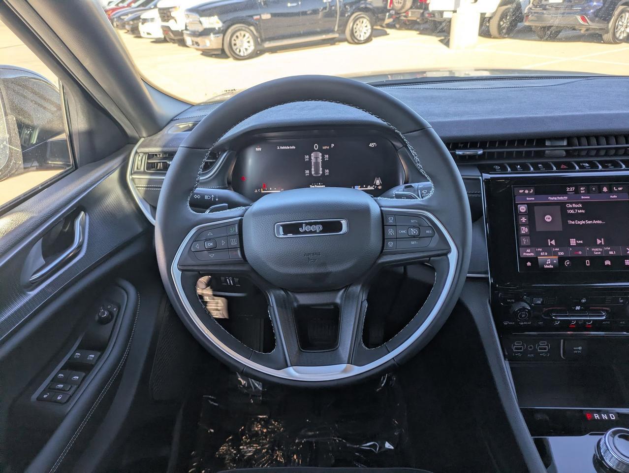 2025 Jeep Grand Cherokee Altitude X Castroville TX