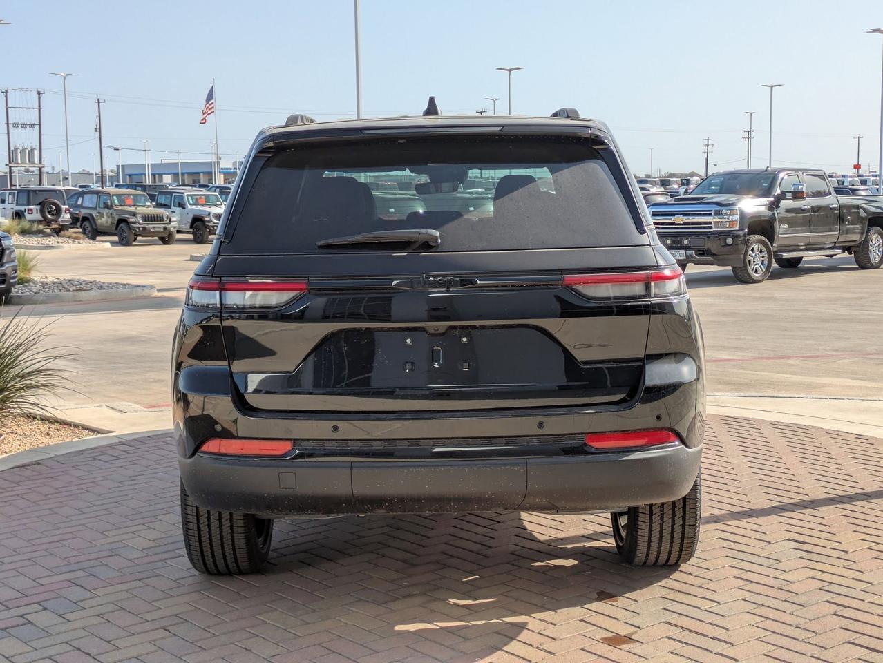 2025 Jeep Grand Cherokee Altitude X Castroville TX