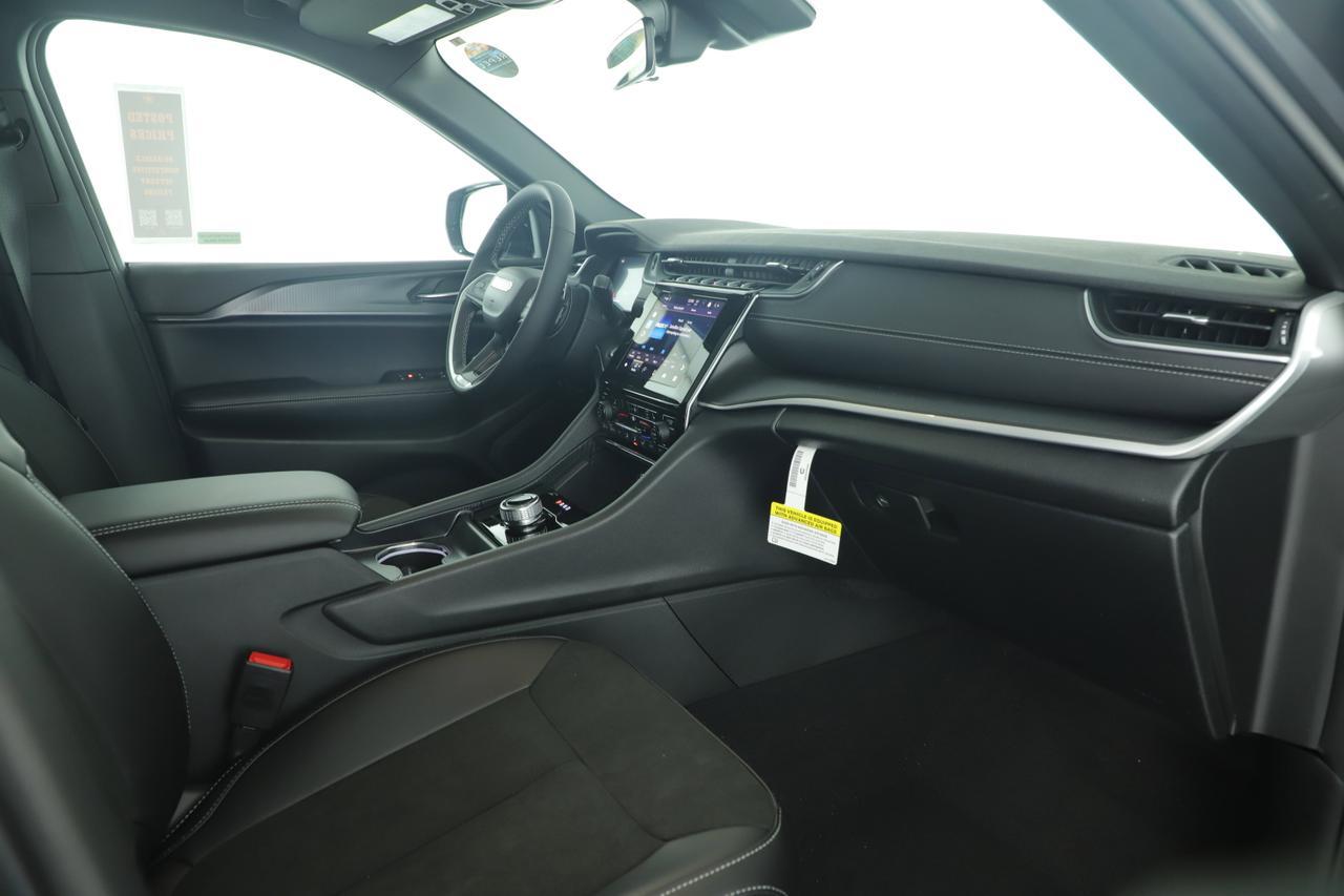 2025 Jeep Grand Cherokee Altitude X New Braunfels TX