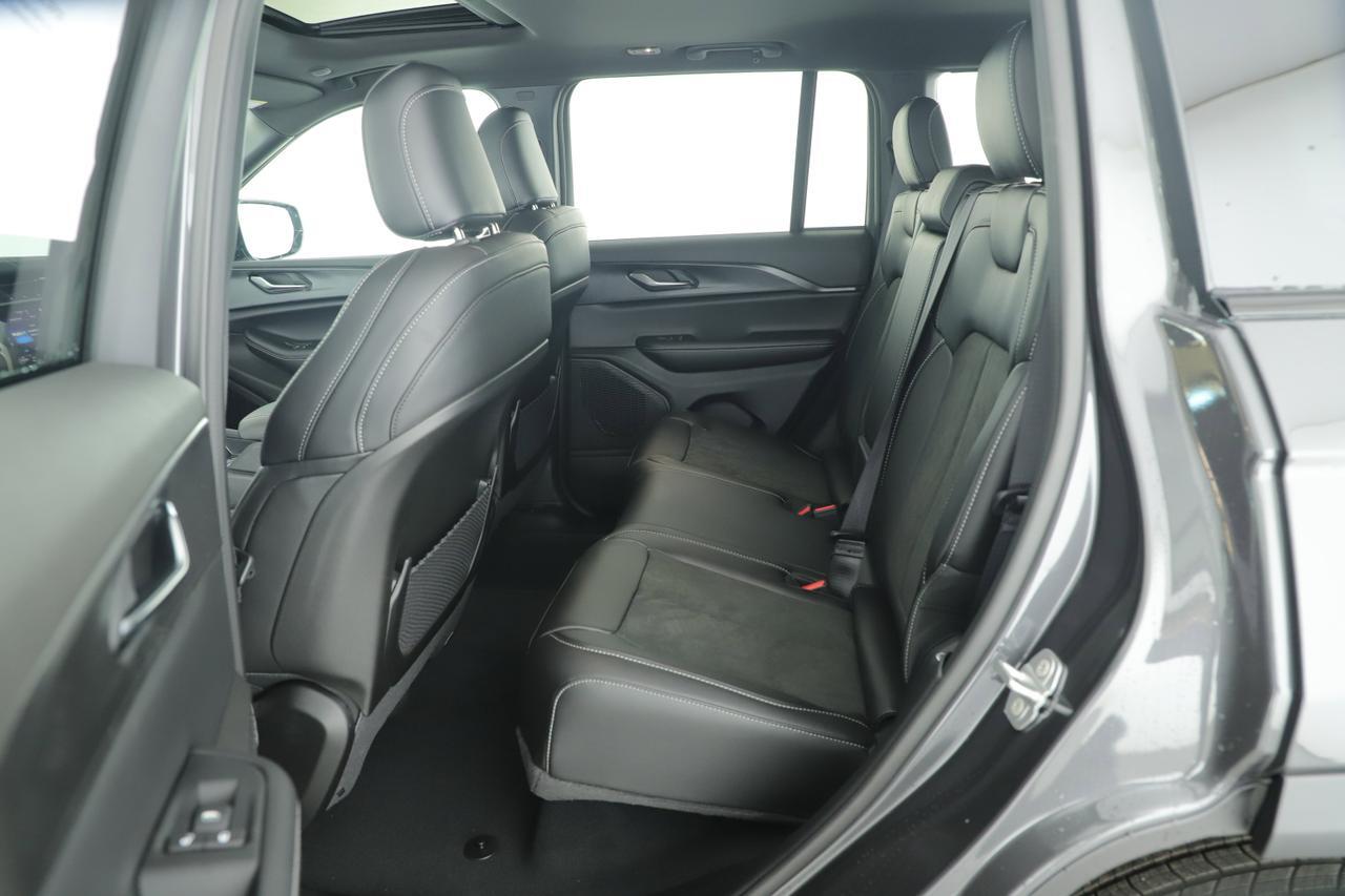 2025 Jeep Grand Cherokee Altitude X New Braunfels TX