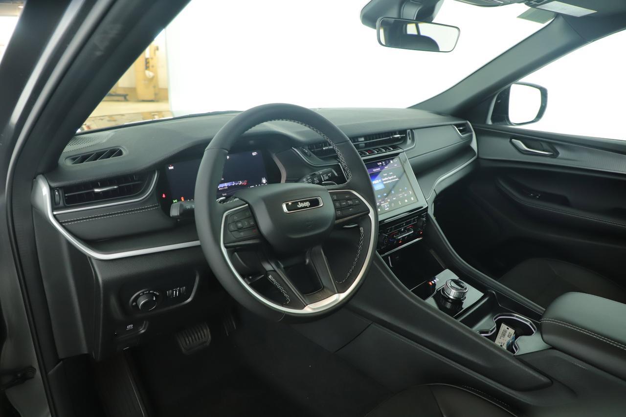 2025 Jeep Grand Cherokee Altitude X New Braunfels TX