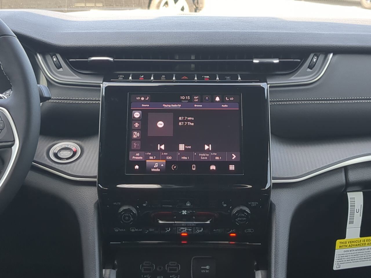 2025 Jeep Grand Cherokee Altitude X Winder GA