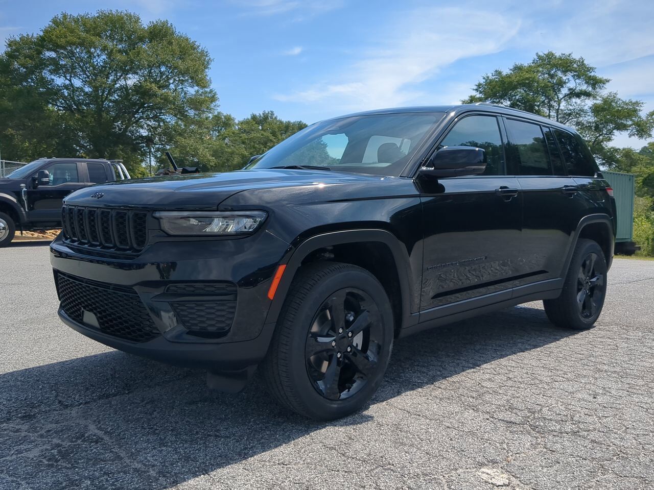 2025 Jeep Grand Cherokee Altitude X Winder GA