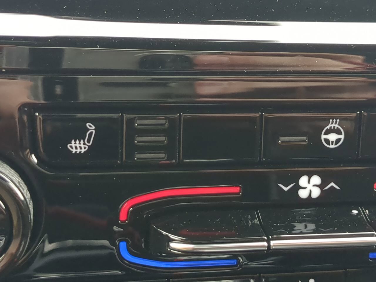 2025 Jeep Grand Cherokee Altitude X Winder GA