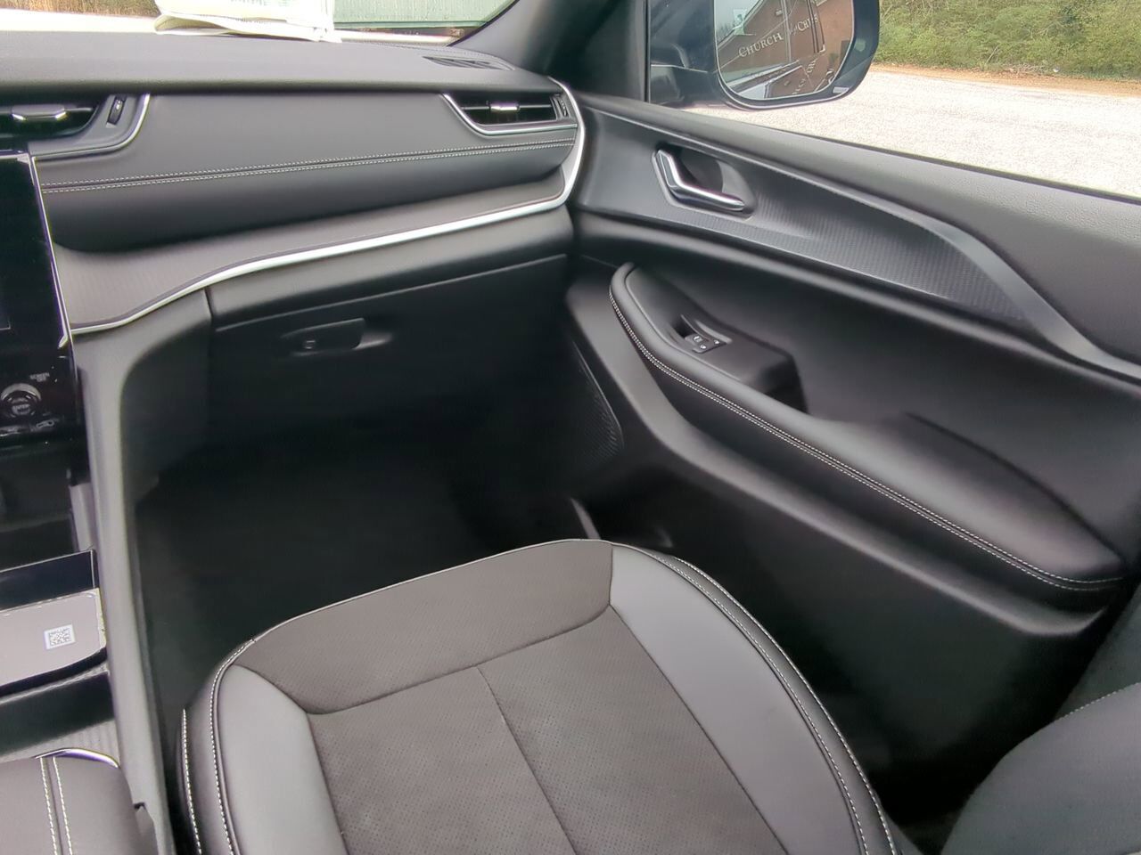 2025 Jeep Grand Cherokee Altitude X Winder GA