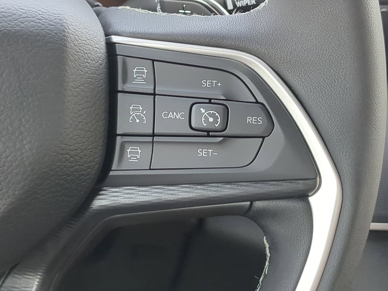 2025 Jeep Grand Cherokee Altitude X Winder GA