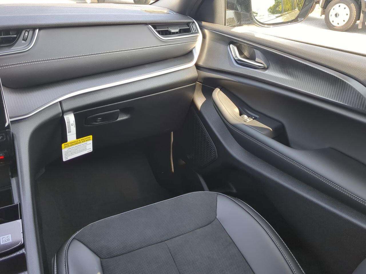 2025 Jeep Grand Cherokee Altitude X Winder GA