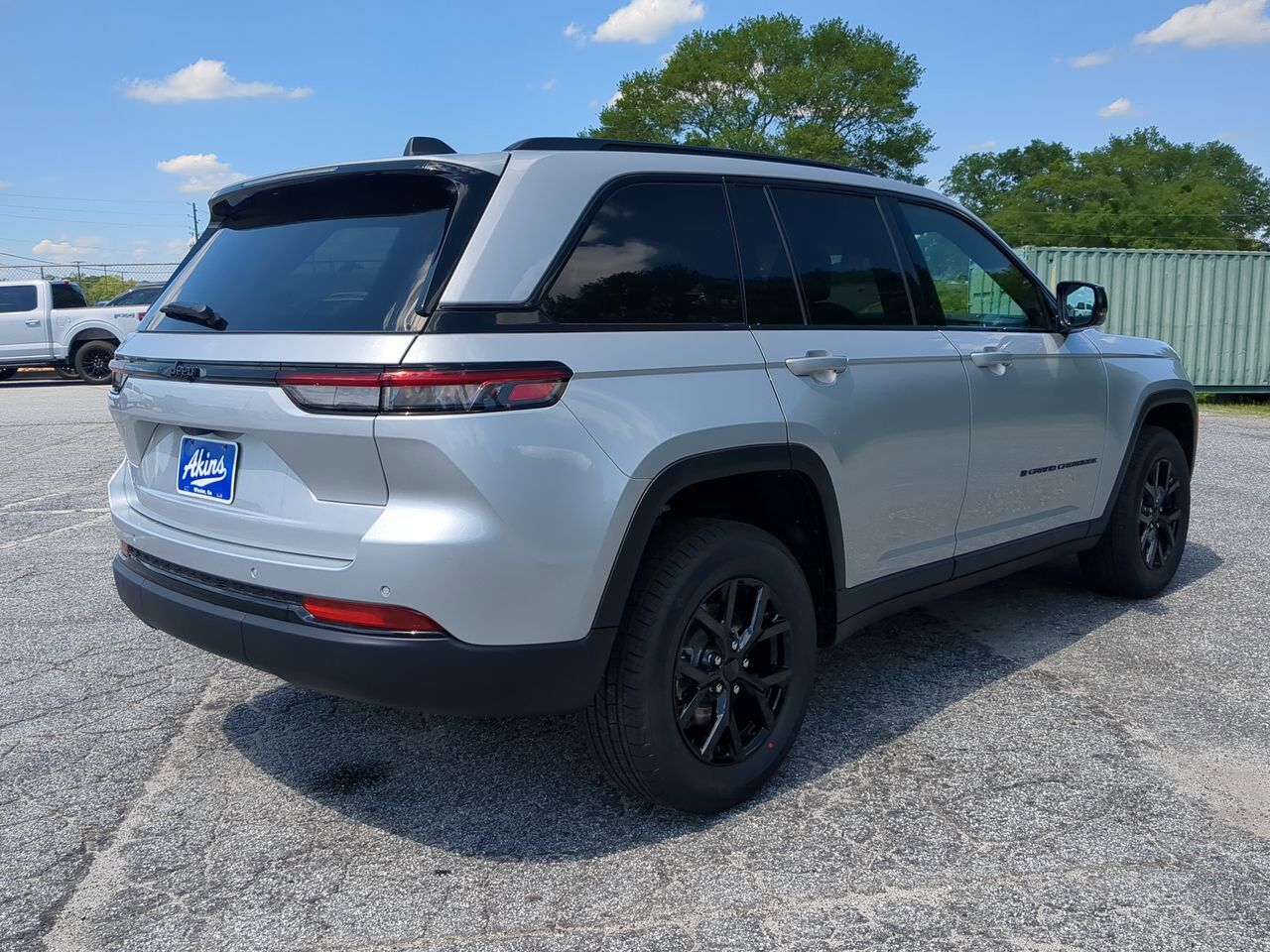 2025 Jeep Grand Cherokee Altitude X Winder GA
