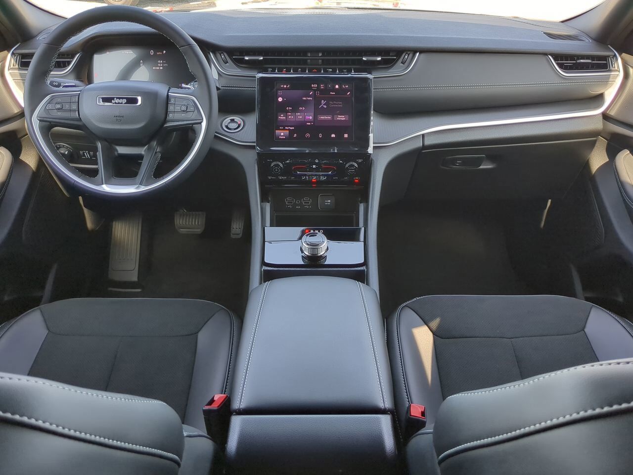 2025 Jeep Grand Cherokee Altitude X Winder GA
