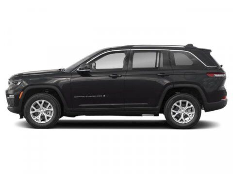 2025 Jeep Grand Cherokee Altitude X Winder GA