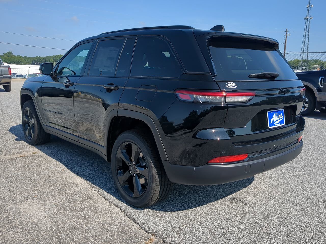 2025 Jeep Grand Cherokee Altitude X Winder GA