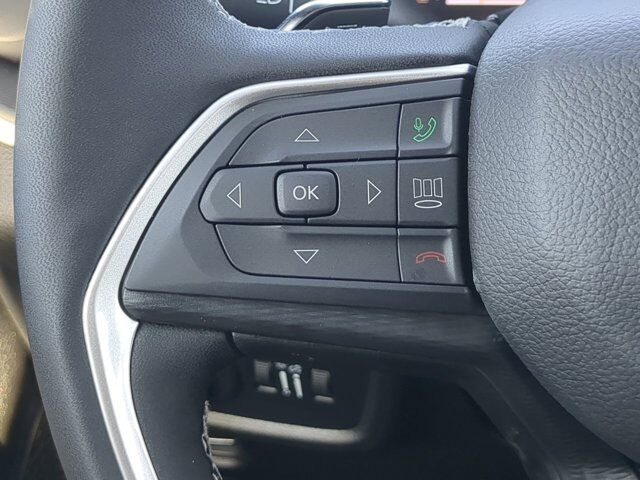 2025 Jeep Grand Cherokee Altitude X Winder GA