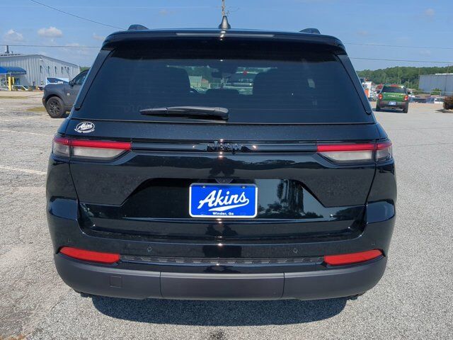 2025 Jeep Grand Cherokee Altitude X Winder GA