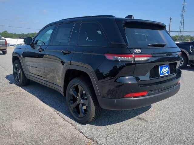 2025 Jeep Grand Cherokee Altitude X Winder GA