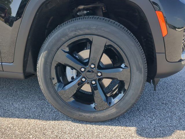 2025 Jeep Grand Cherokee Altitude X Winder GA
