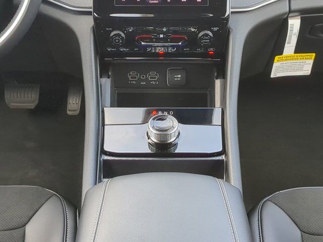 2025 Jeep Grand Cherokee Altitude X Winder GA