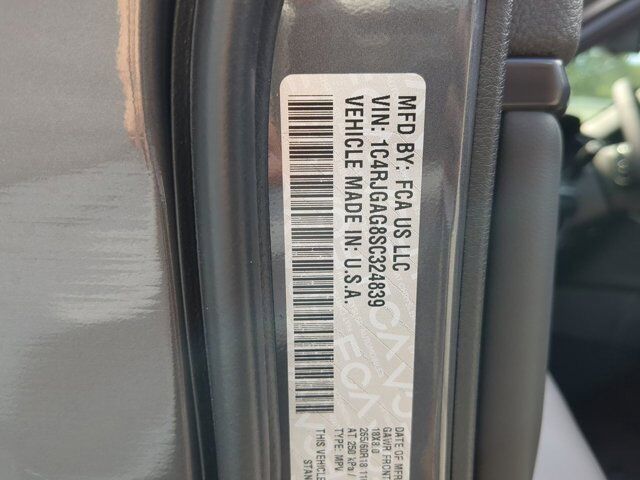 2025 Jeep Grand Cherokee Altitude X Winder GA