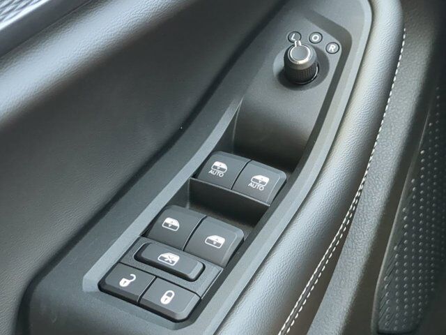 2025 Jeep Grand Cherokee Altitude X Winder GA