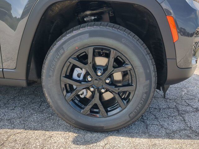2025 Jeep Grand Cherokee Altitude X Winder GA