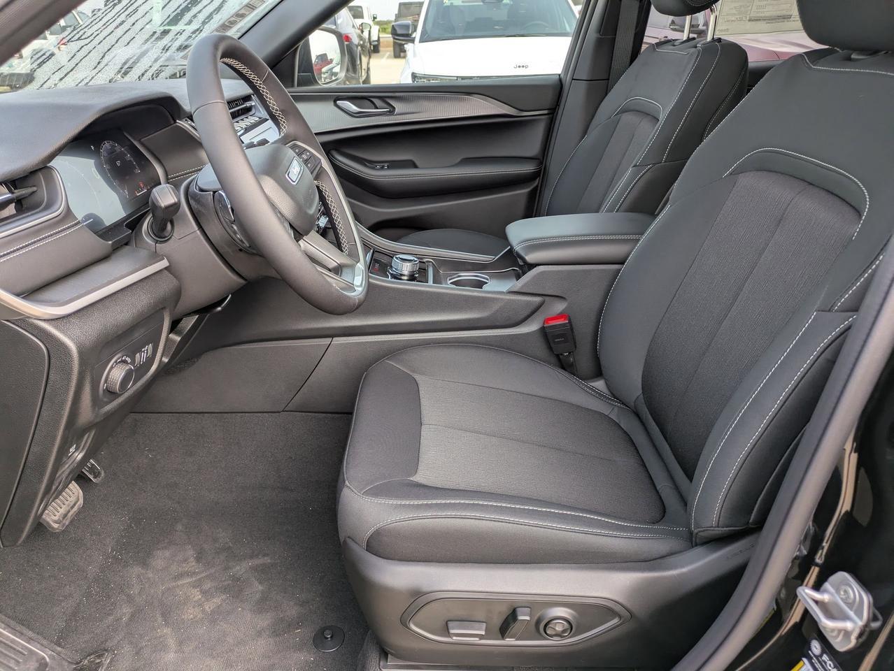 2025 Jeep Grand Cherokee L Castroville TX