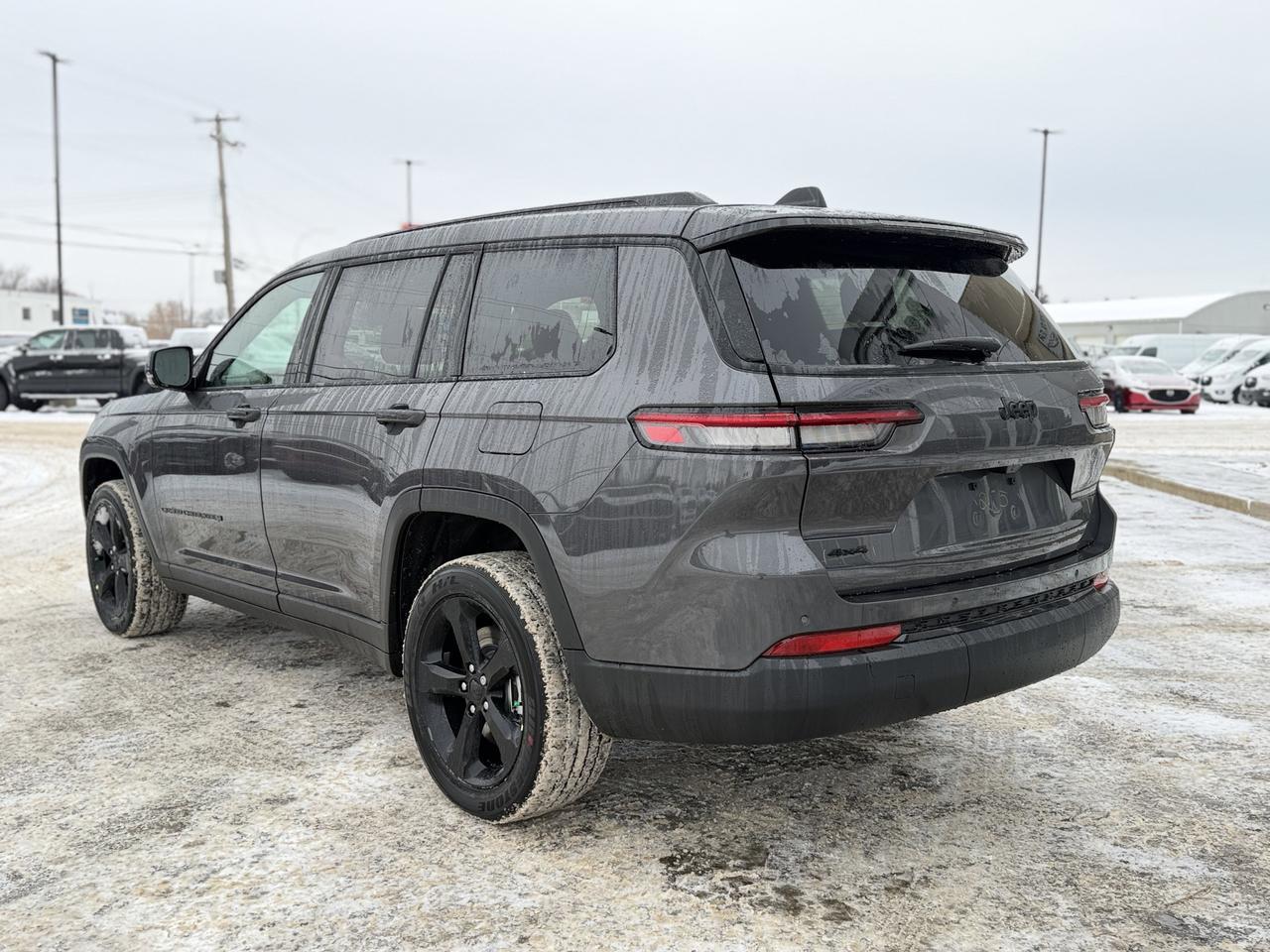 2025 Jeep Grand Cherokee L Altitude 4x4 | V6 | Sunroof | Power Liftgate | Remote Start Redwater AB