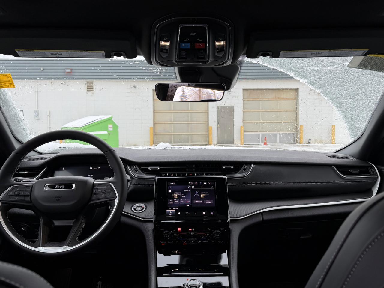 2025 Jeep Grand Cherokee L Altitude 4x4 | V6 | Sunroof | Power Liftgate | Remote Start Redwater AB