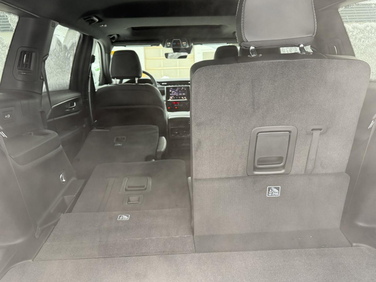 2025 Jeep Grand Cherokee L Altitude 4x4 | V6 | Sunroof | Power Liftgate | Remote Start Redwater AB