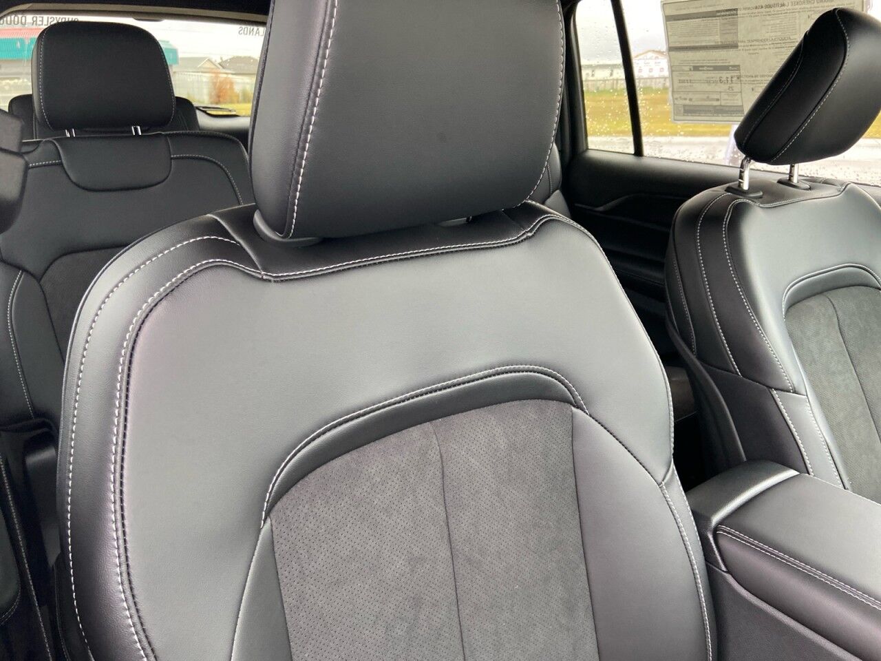 2025 Jeep Grand Cherokee L Altitude High Level AB