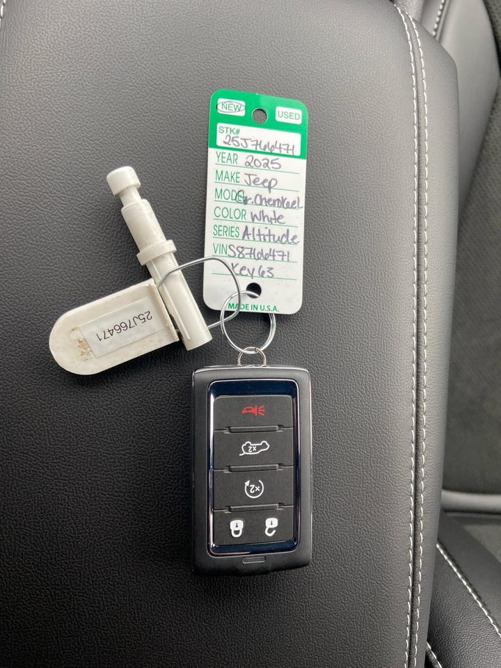 2025 Jeep Grand Cherokee L Altitude High Level AB