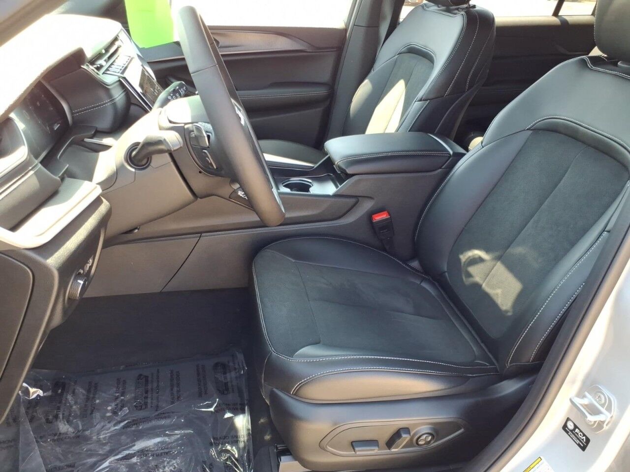 2025 Jeep Grand Cherokee L Altitude X Uvalde TX