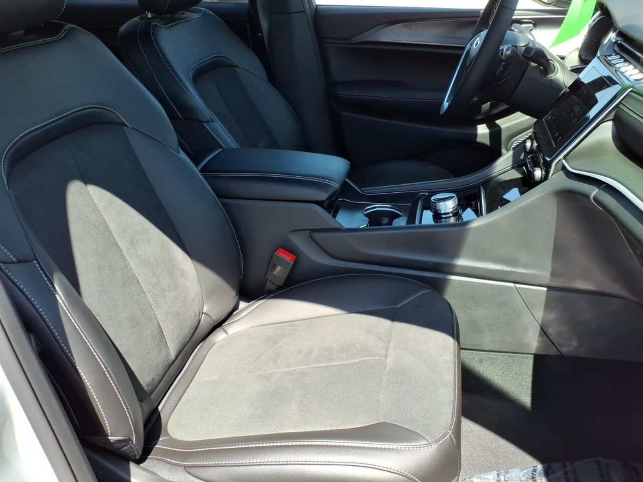 2025 Jeep Grand Cherokee L Altitude X Uvalde TX