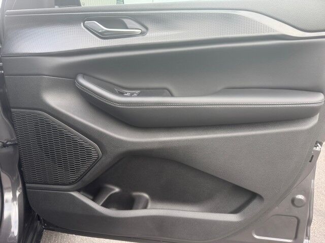 2025 Jeep Grand Cherokee L Altitude X Burnet TX