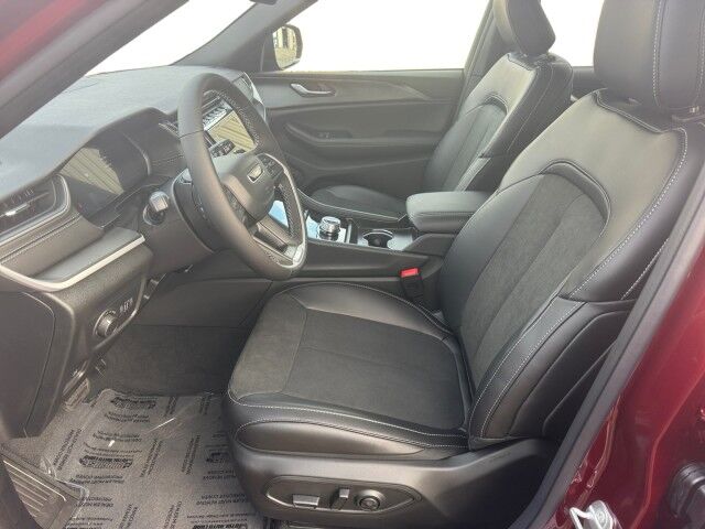 2025 Jeep Grand Cherokee L Altitude X Burnet TX