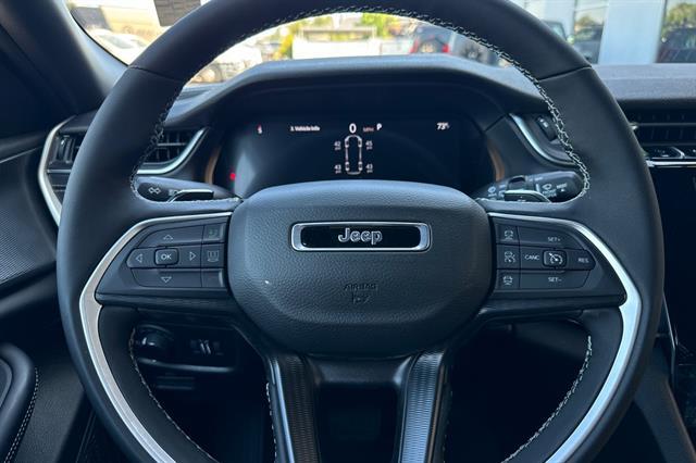 2025 Jeep Grand Cherokee L Altitude X 4x4 Morgan Hill CA