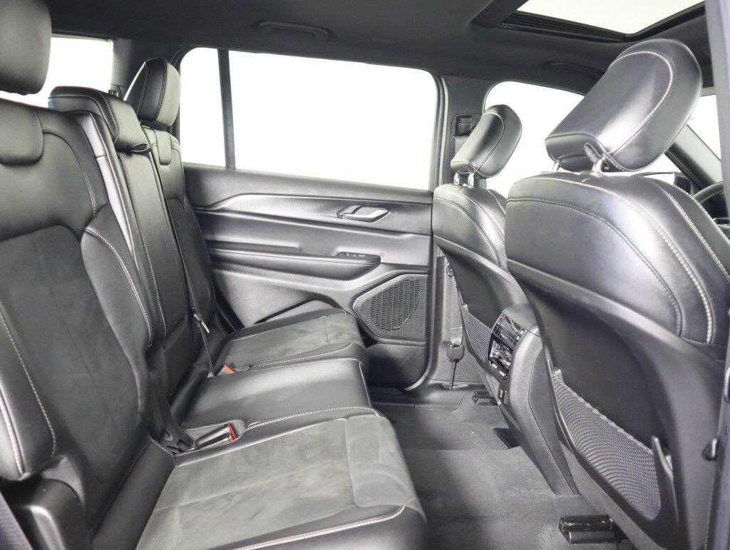 2025 Jeep Grand Cherokee L Altitude X 4x4 Maumee OH