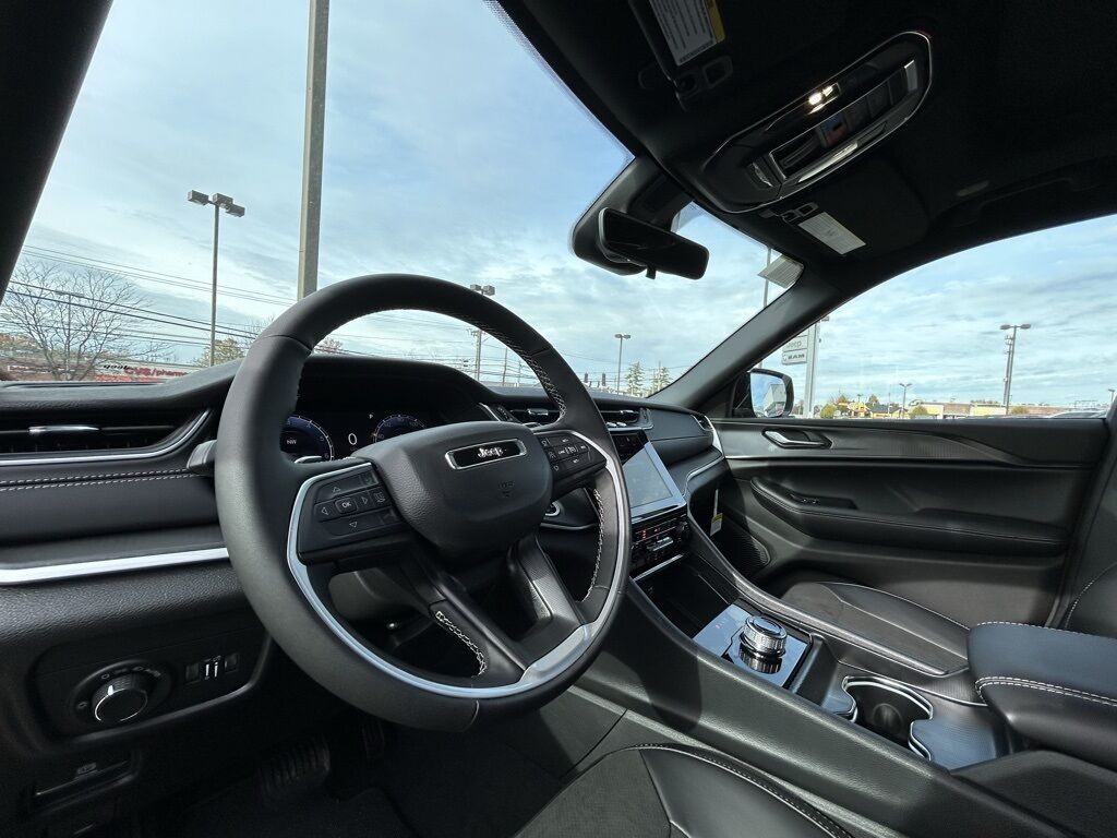 2025 Jeep Grand Cherokee L Altitude X Crestwood KY