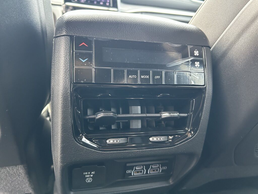 2025 Jeep Grand Cherokee L Altitude X Crestwood KY