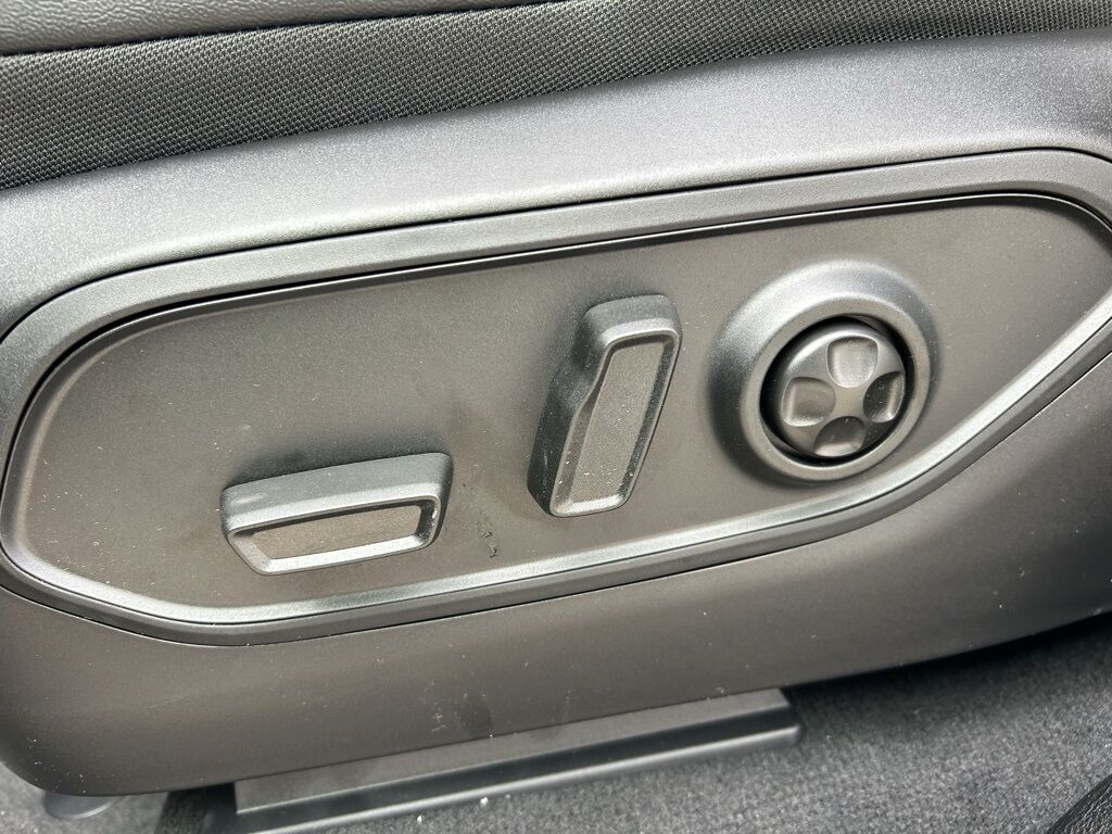 2025 Jeep Grand Cherokee L Altitude X Crestwood KY