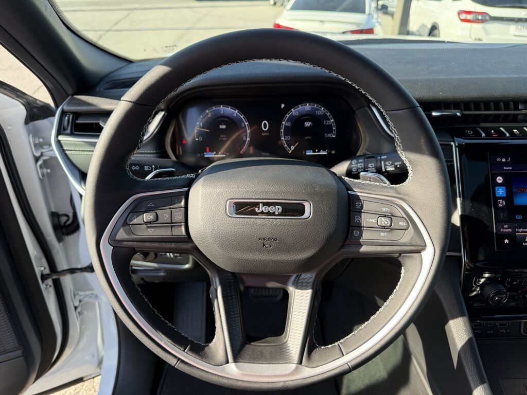 2025 Jeep Grand Cherokee L Altitude X Crestwood KY