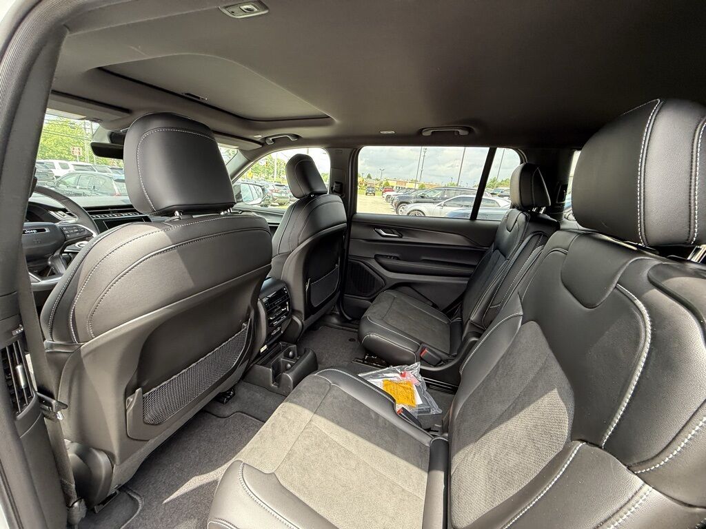 2025 Jeep Grand Cherokee L Altitude X Crestwood KY