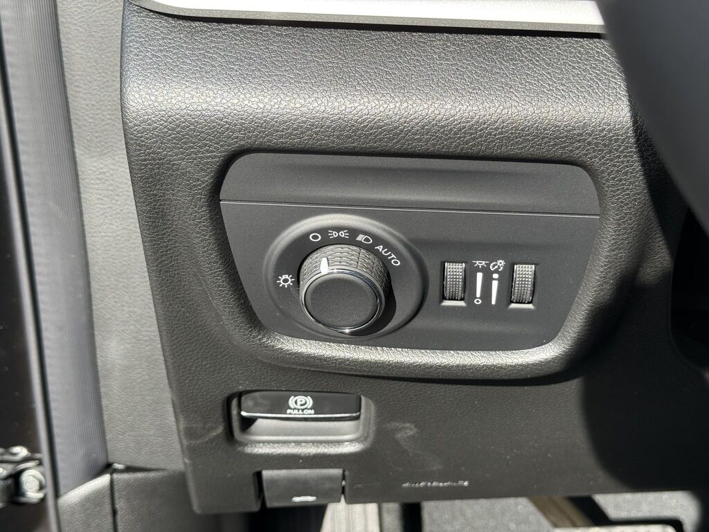 2025 Jeep Grand Cherokee L Altitude X Crestwood KY